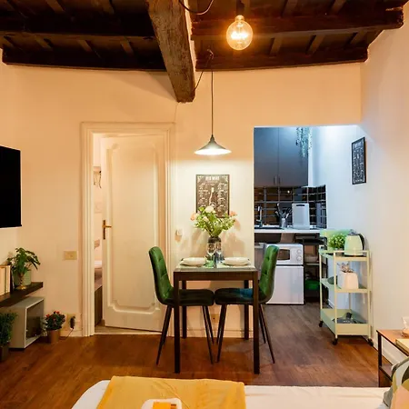 Apartment Campo De' Fiori *