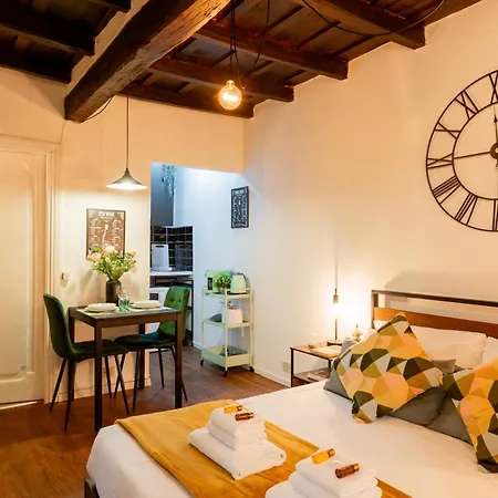 Apartment Campo De' Fiori *